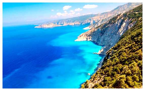 Где теплее море в Греции