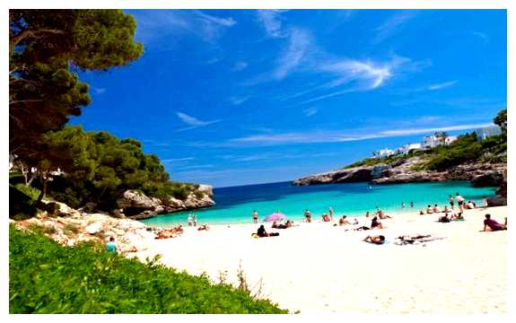 Где в Испании пляжи с белым песком