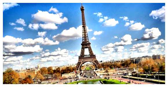 Как называется достопримечательность Франции
