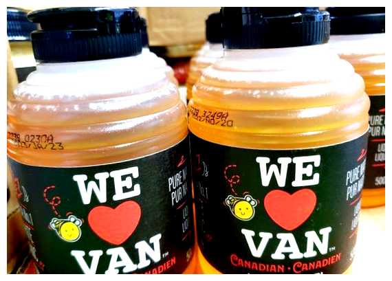 Какие подарки везут из Канады