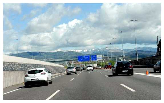 Какое автомобильное движение в Испании