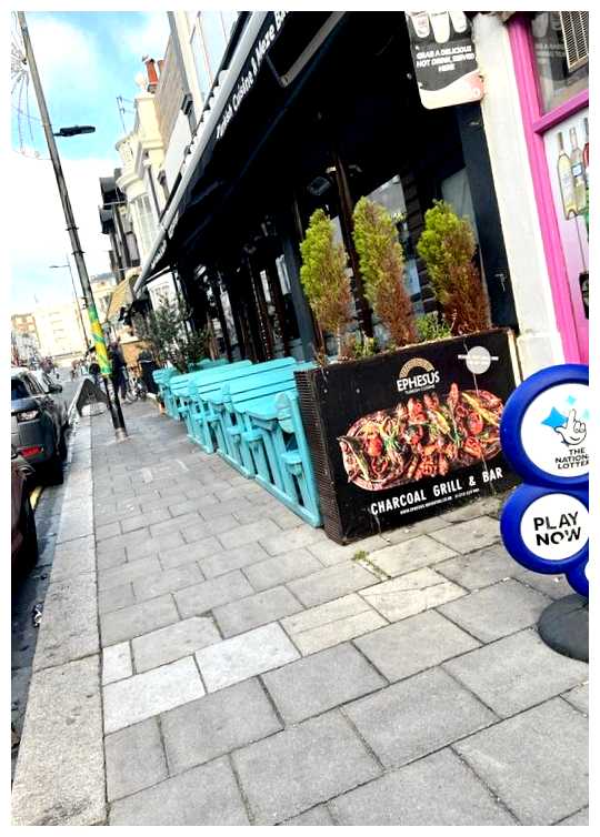 Какой национальности люди в Англии