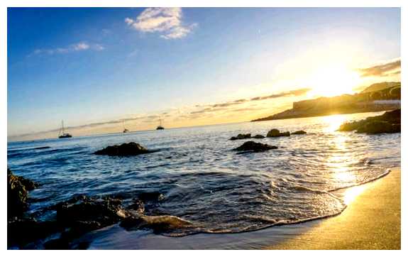 Куда лучше поехать на море в Испанию