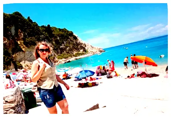 Можно ли курить на пляже в Греции