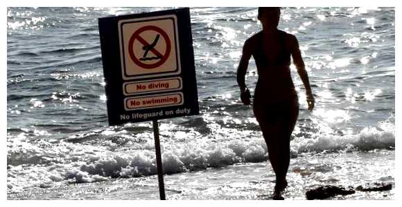 Почему в Египте нельзя купаться в море ночью